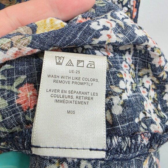 Van Heusen Sleeveless Navy Floral Blouse Womens XXL Cottagecore Lightweight Top - Picture 8 of 10